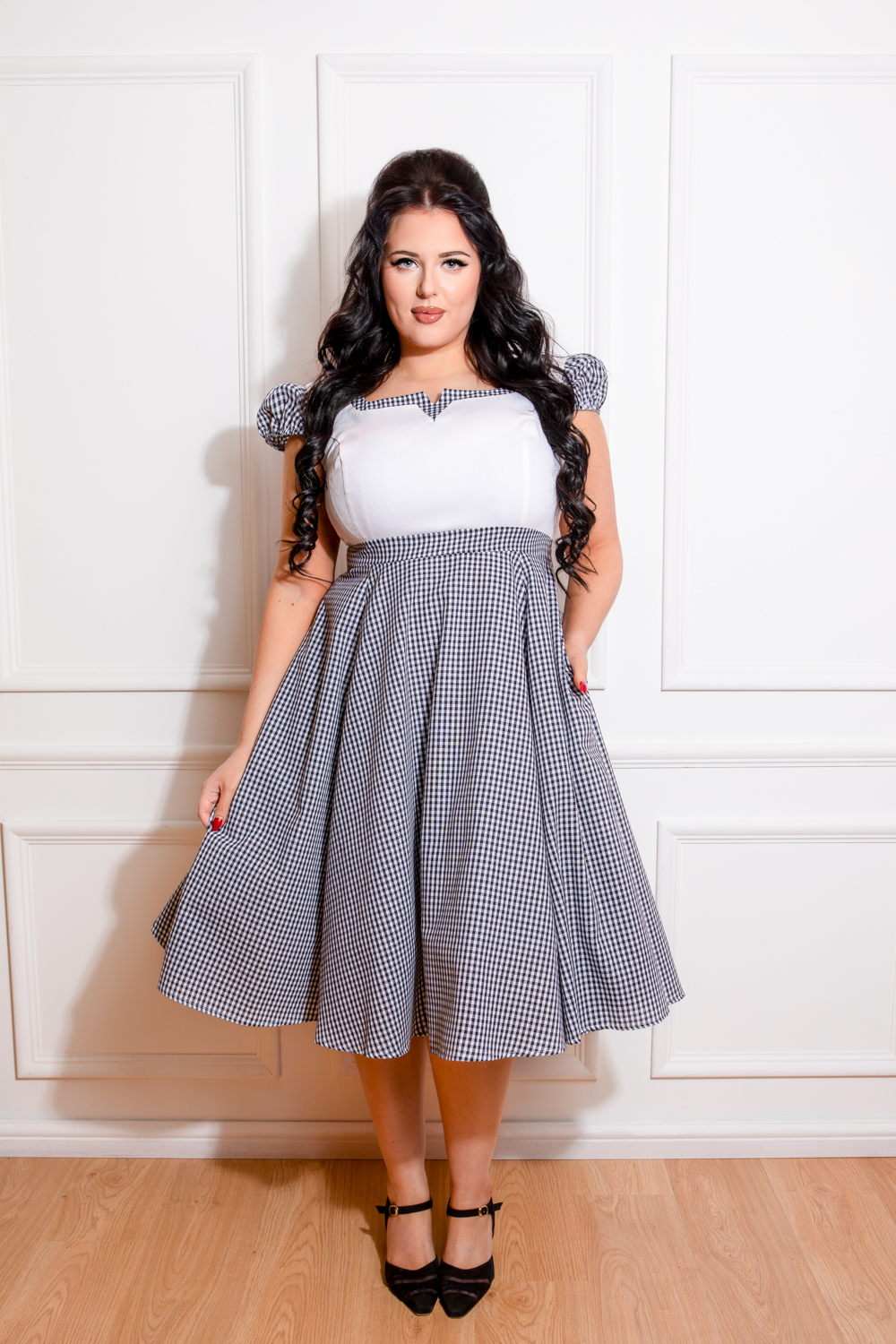 Chelsea Check Swing Dress in Black in Plus Size